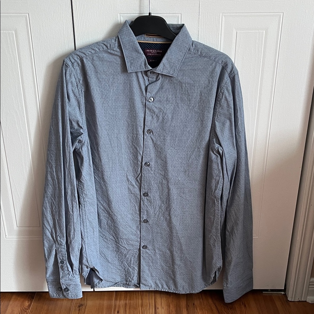 Denim & Flower Light Blue Casual Button-Down Shirt